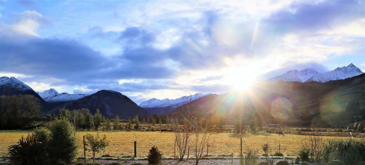 Glenorchy Peaks Bed And Breakfast Extérieur photo